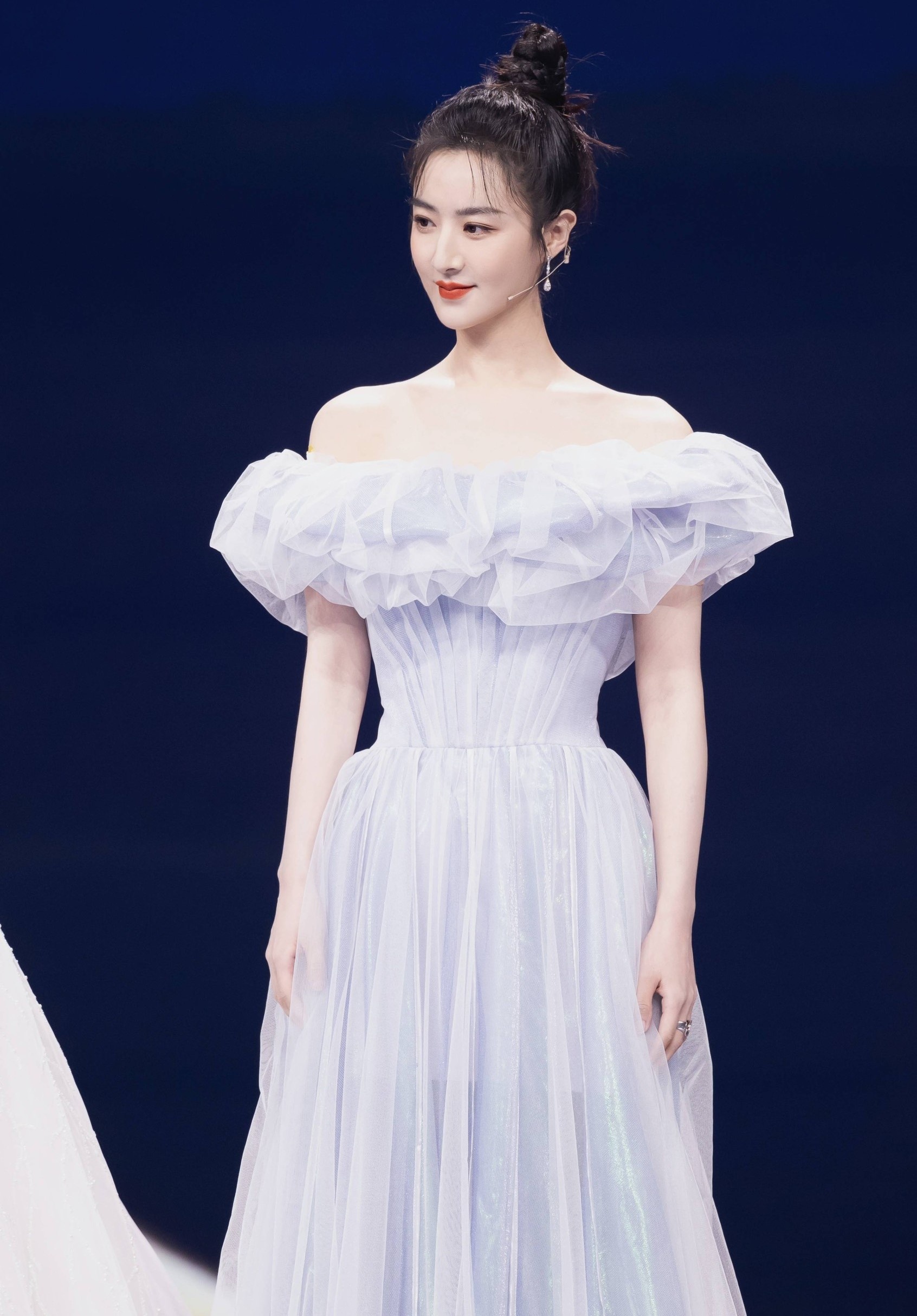 Vi Á trốn thuế ảnh 1 Vi A tron thue anh 1