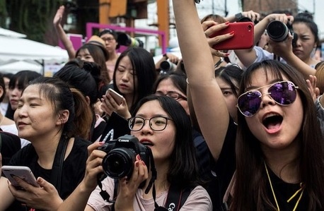 Co gai Trung Quoc bi phat 11 nam tu vi truc loi tu game show hinh anh