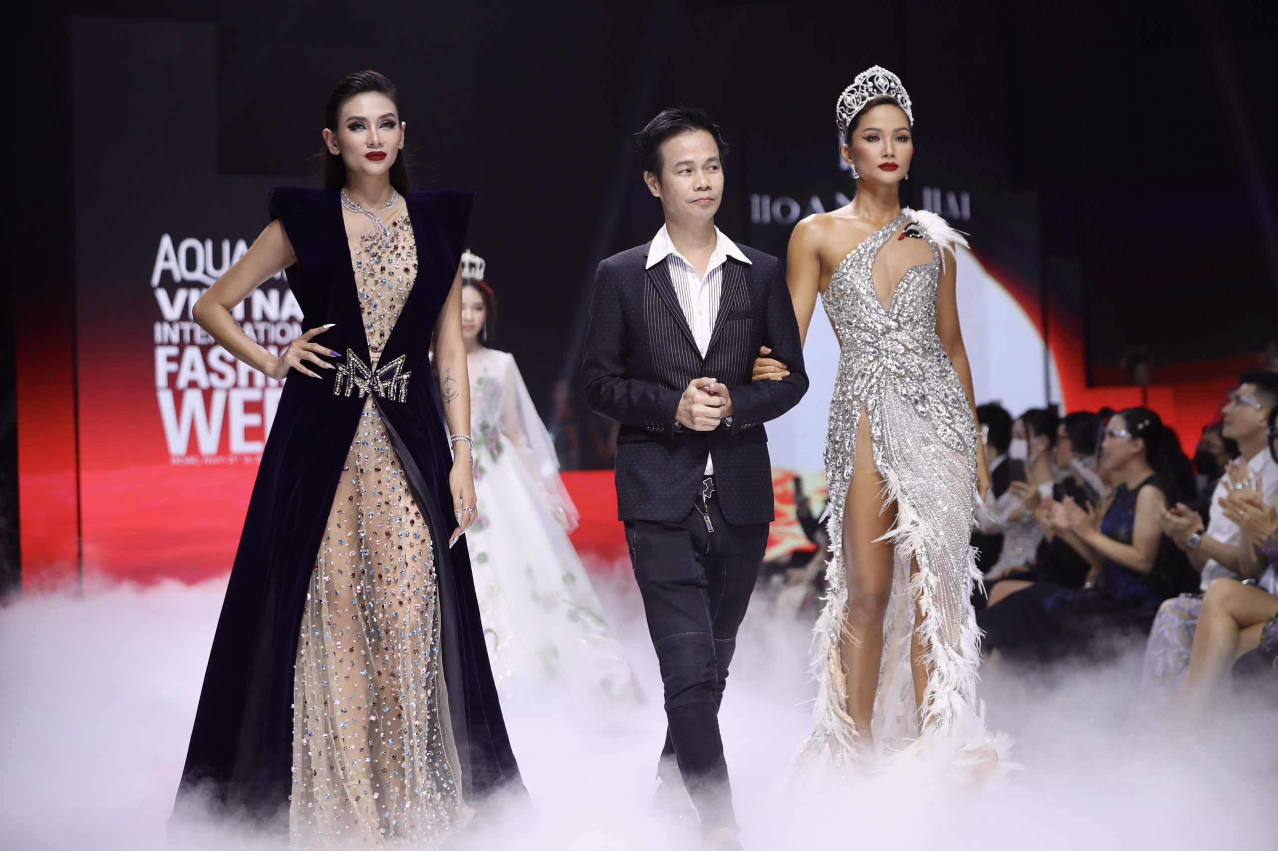 Aquafina Tuan le Thoi trang Quoc te Viet Nam 2021 anh 15