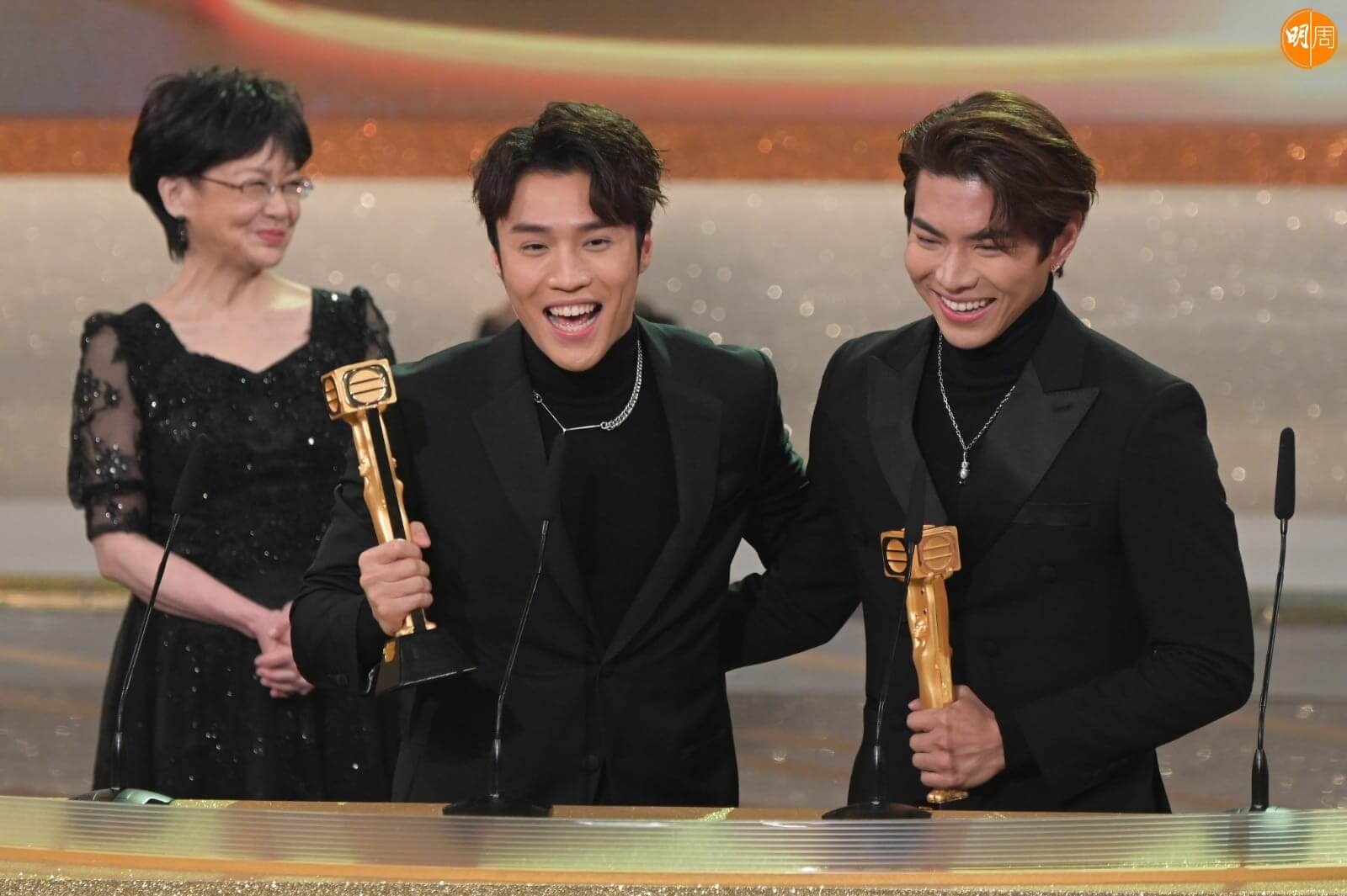 le trao giai thuong nien TVB anh 12