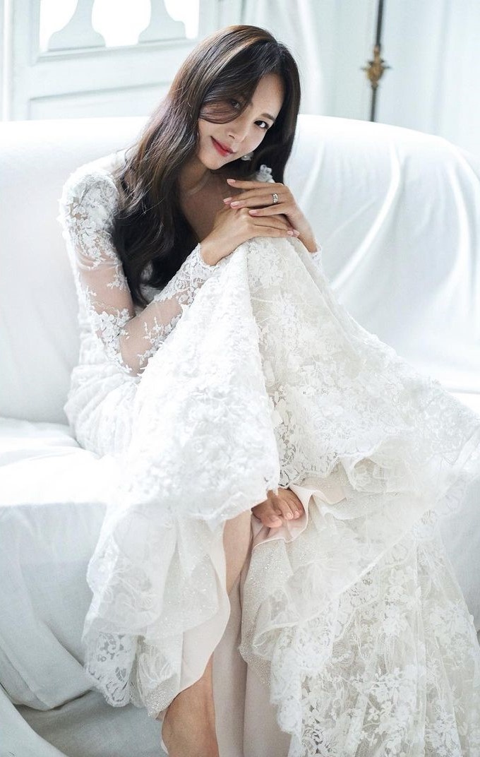 Eun Jung kết hôn ảnh 2 Eun Jung ket hon anh 2