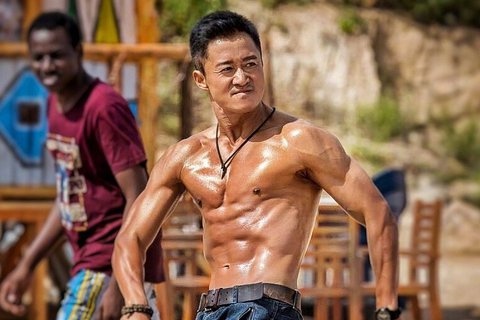 Cuoc dua cua Ngo Kinh va sao hai Tham Dang dip Tet 2022 hinh anh