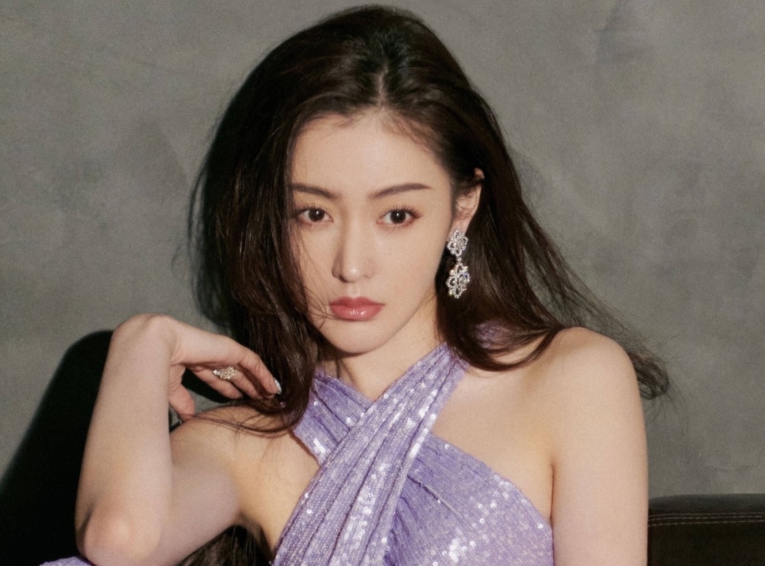 Mat toi sau hao quang cua minh tinh Trung Quoc hinh anh