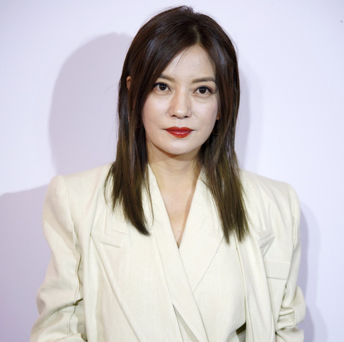 Trieu Vy vuong be boi anh 1