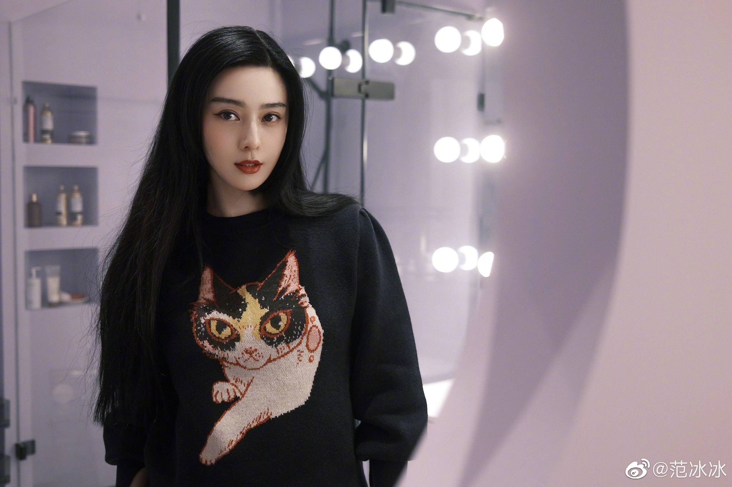 Phạm Băng Băng tìm đường trở lại showbiz ảnh 2 Pham Bang Bang tim duong tro lai showbiz anh 2