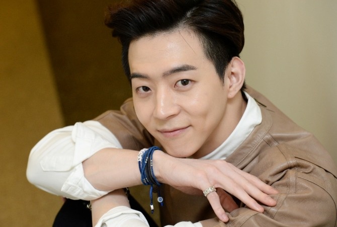 Dien vien Park Yoo Hwan bi truy to hinh anh
