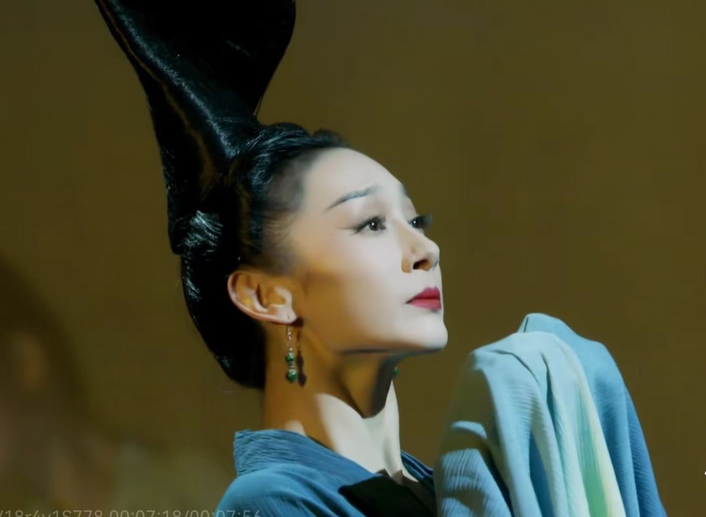 Gala Xuan Van anh 30