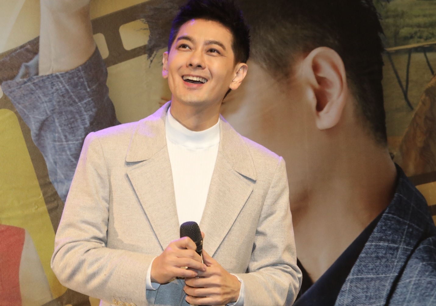 Lâm Chí Dĩnh trở lại ảnh 4 Lam Chi Dinh tro lai anh 4