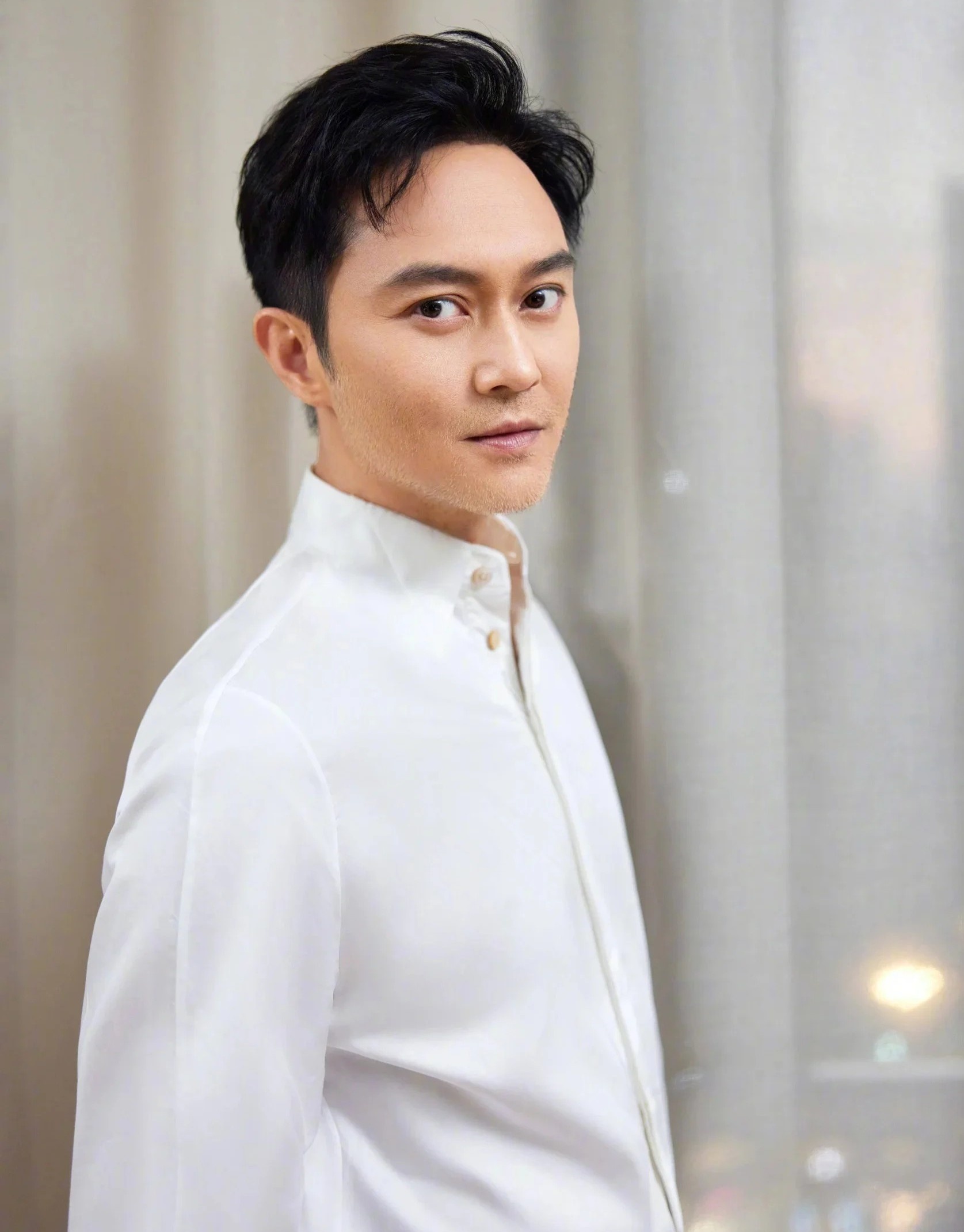 Trương Trí Lâm hạ thù lao ảnh 1 Truong Tri Lam ha thu lao anh 1