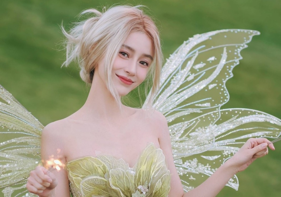 Angelababy len tieng ve tin hen ho doanh nhan hinh anh