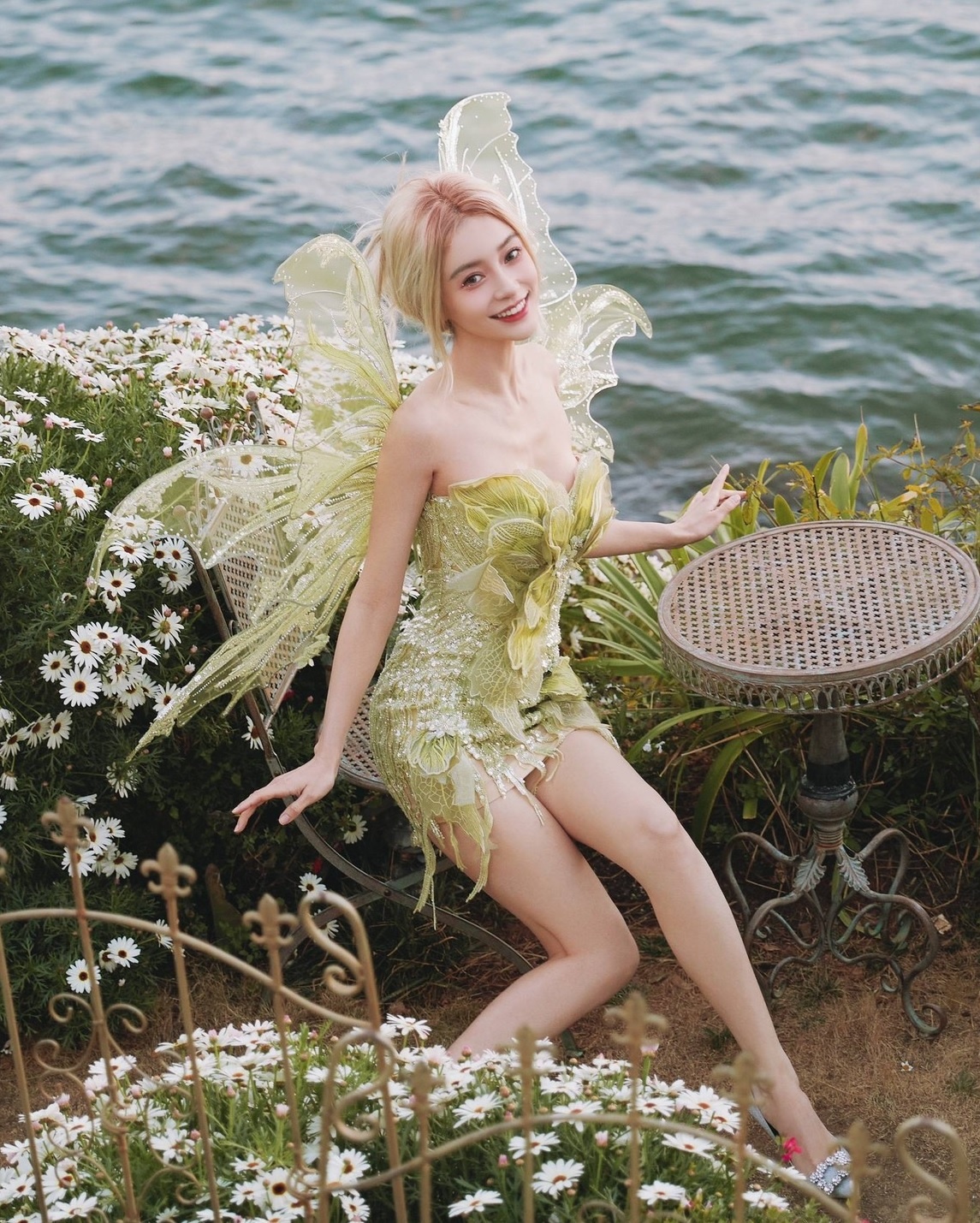 Angelababy bị tung tin tình ái ảnh 1 Angelababy bi tung tin tinh ai anh 1