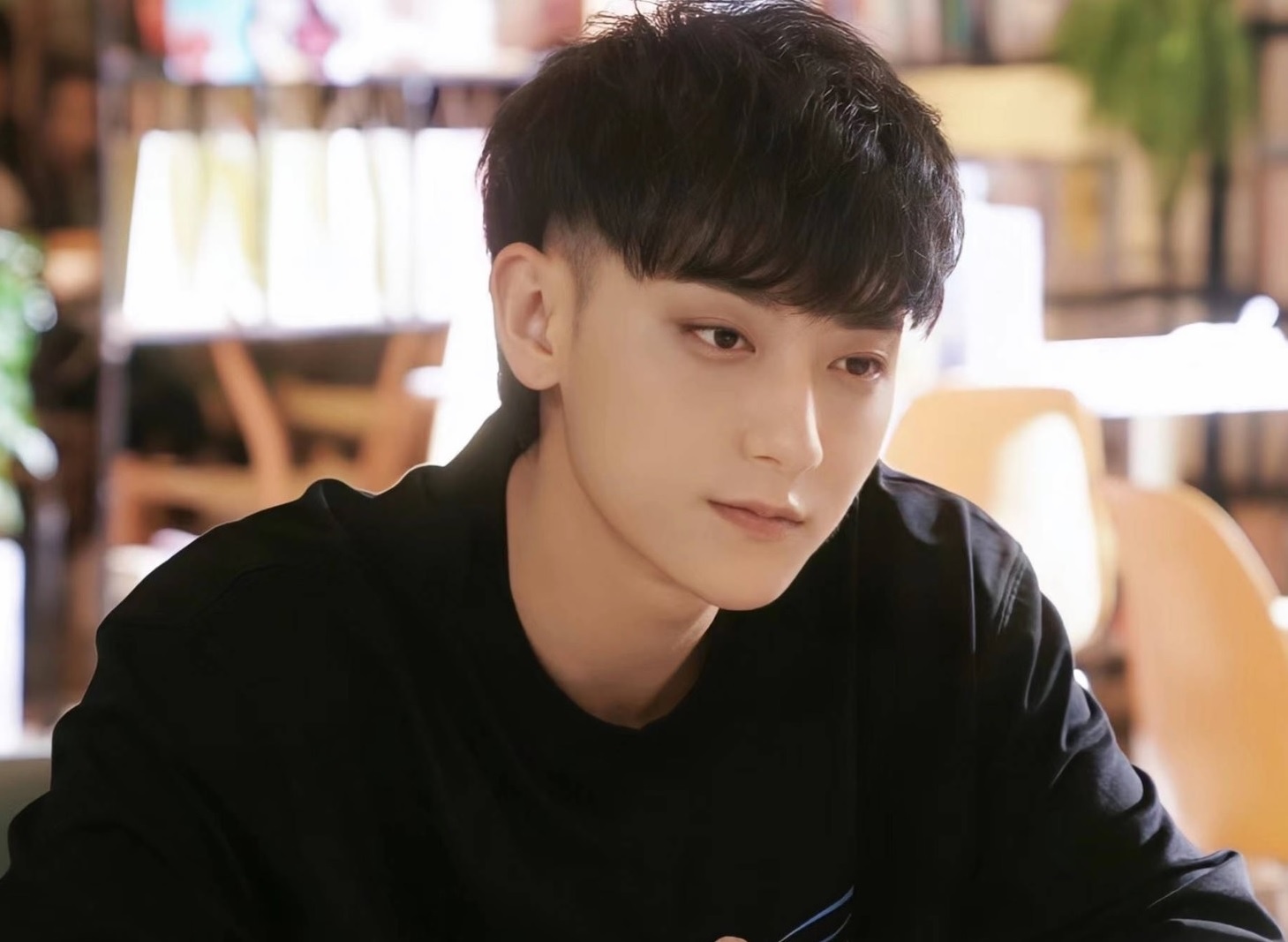 Hoang Tu Thao bi che dien kem hinh anh