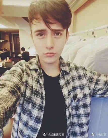 Nam dien vien Trung Quoc tham my anh 1