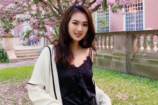 Thay gi sau vu con gai CEO Huawei that nghiep showbiz? hinh anh