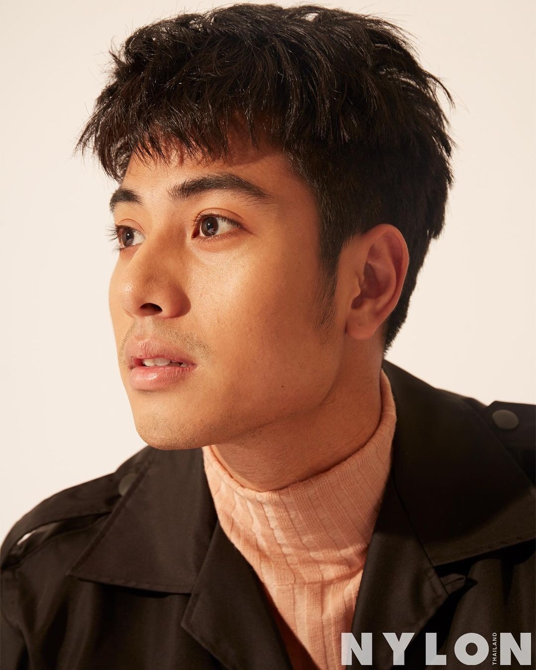 Beam Papangkorn Lerkchaleampote qua doi anh 2