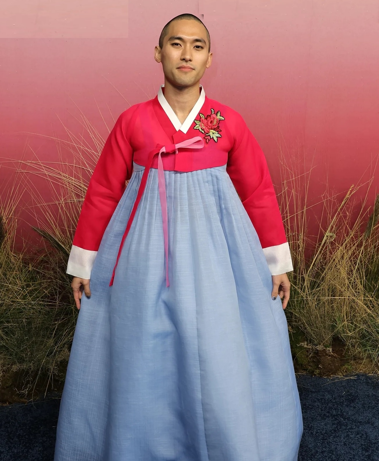 Jin Ha chụp lén ảnh 1 Jin Ha chup len anh 1