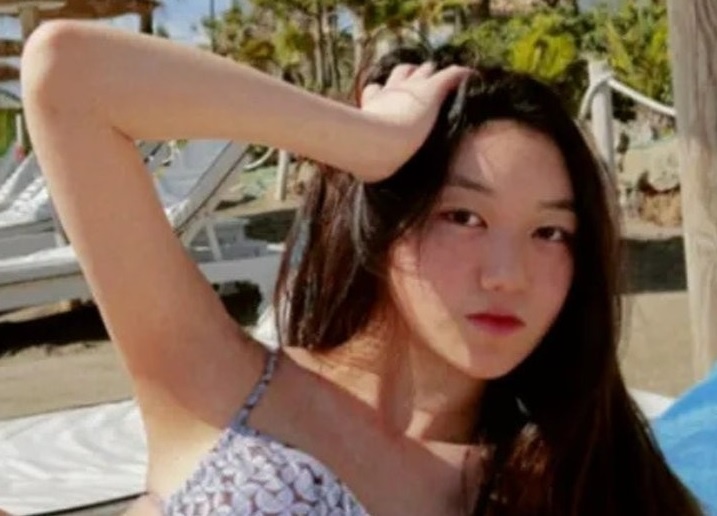 Tuoi 16 cua con gai Vuong Phi va Ly A Bang hinh anh