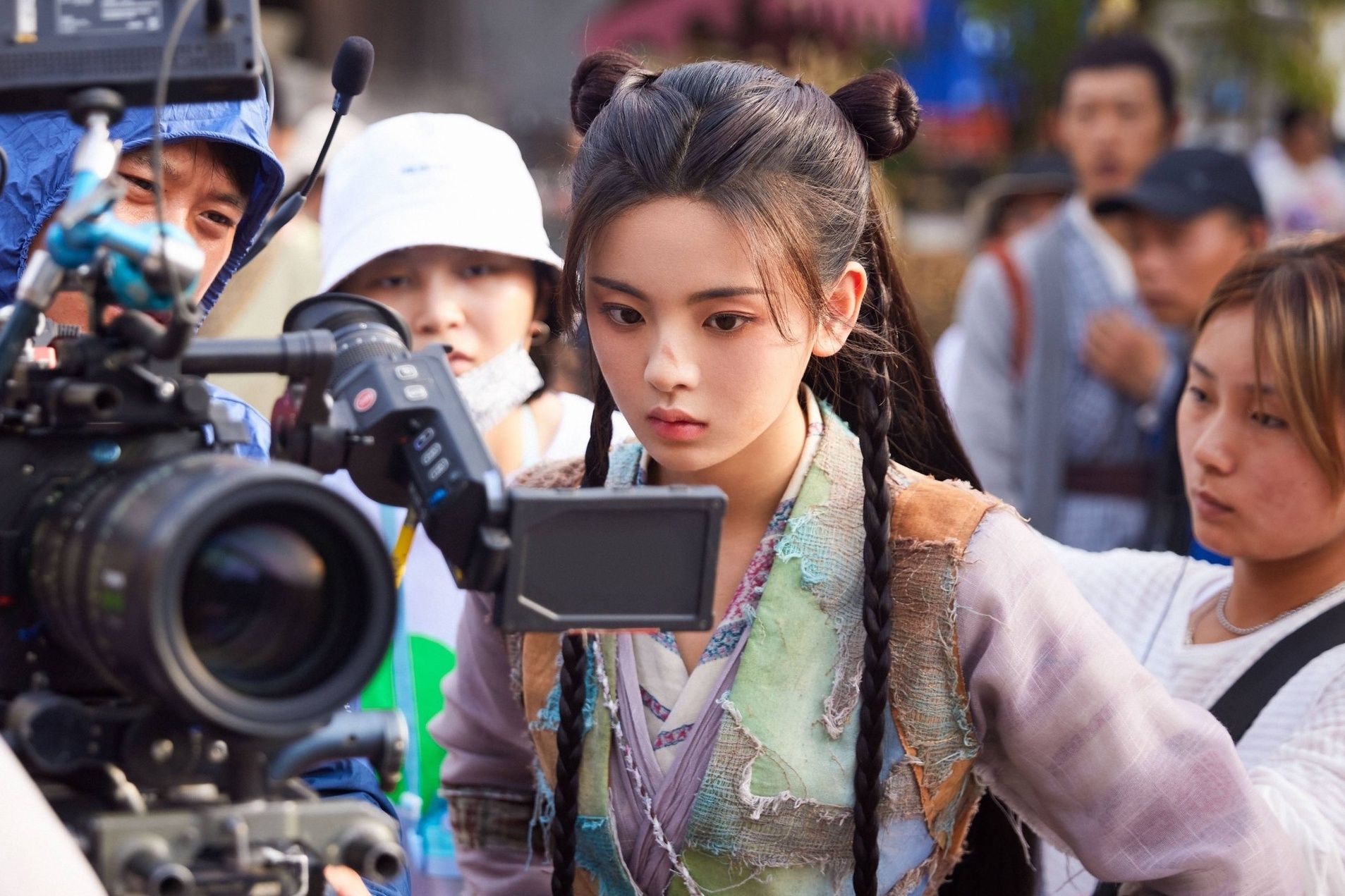 Showbiz Trung Quoc tiep tuc bi dong bang hinh anh