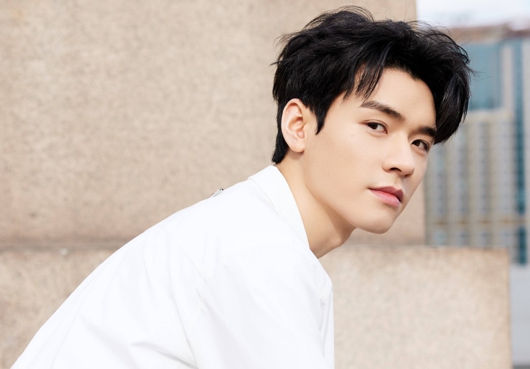 Cung Tuan len tieng ve tin tung lam trai bao hinh anh