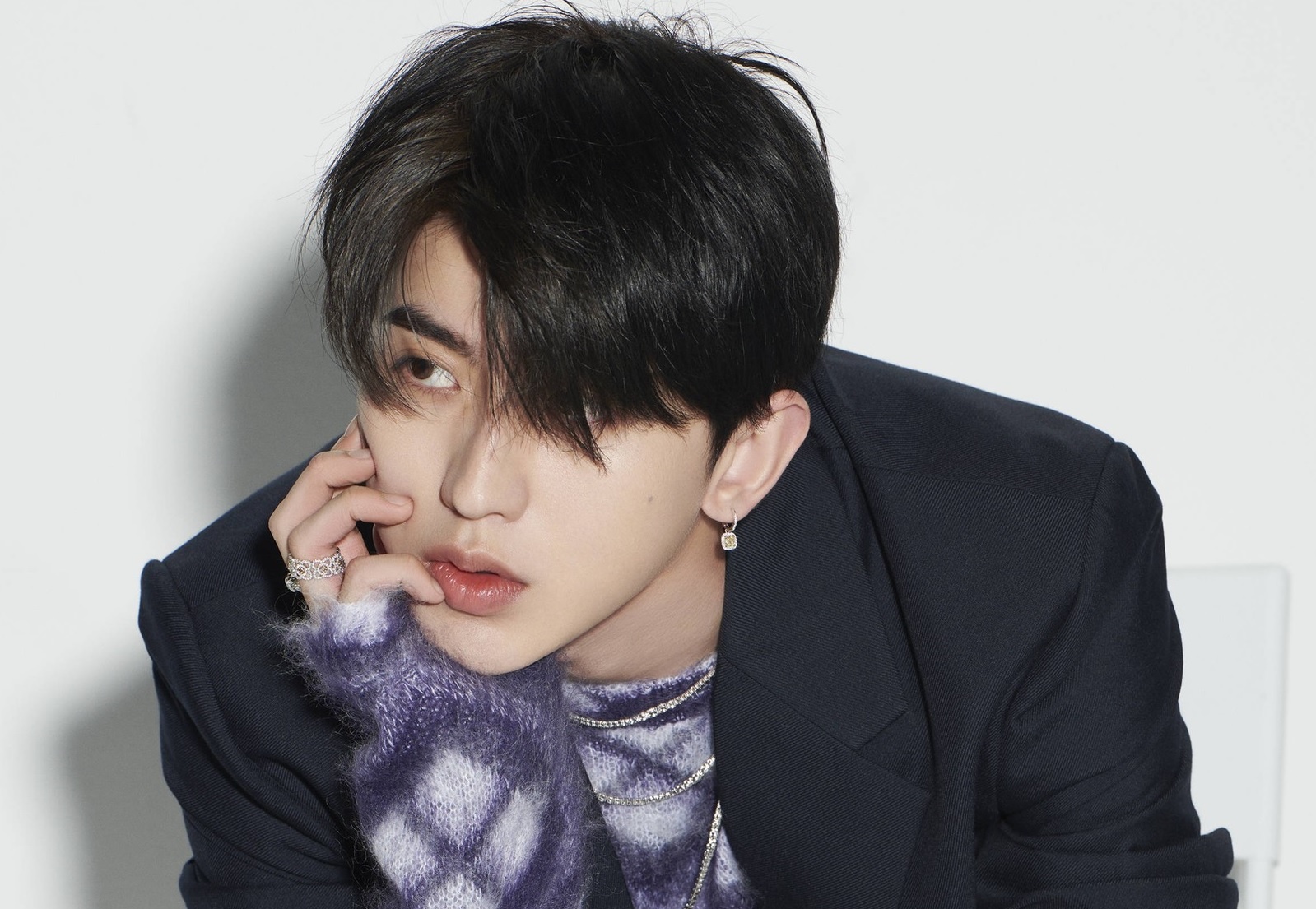 Thai Tu Khon lao dao vi bi dong bang tai san hinh anh