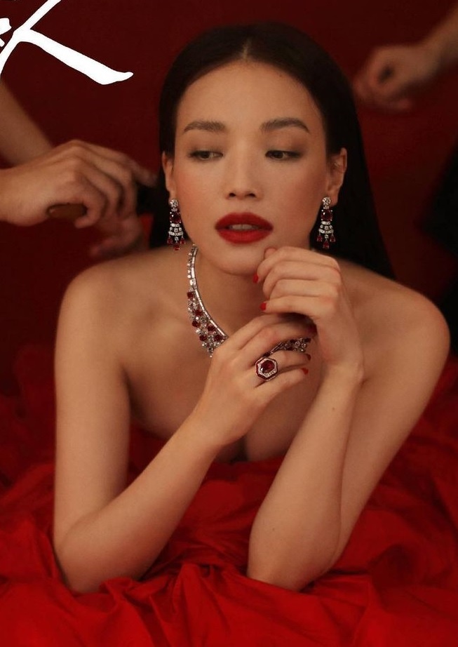 Thư Kỳ tuổi 46 ảnh 4 Thu Ky tuoi 46 anh 4