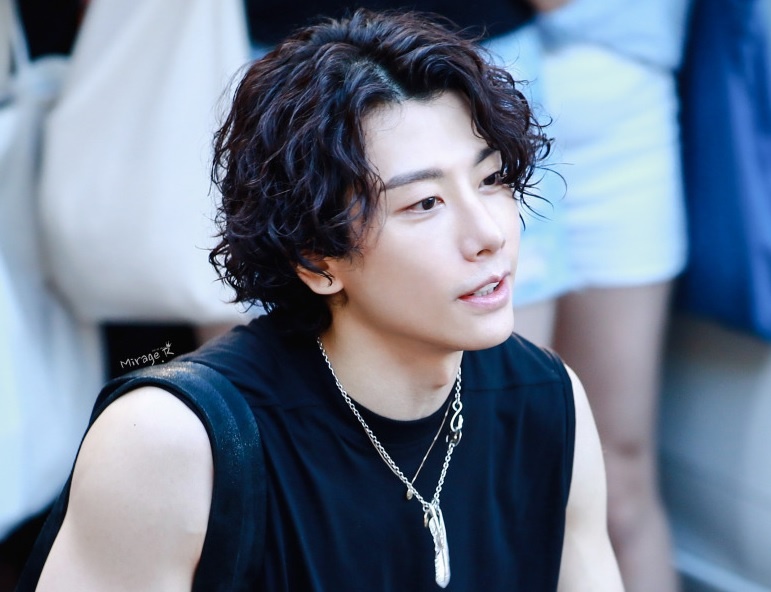 'Ca vuong' Park Hyo Shin to cong ty quan ly chen ep hinh anh