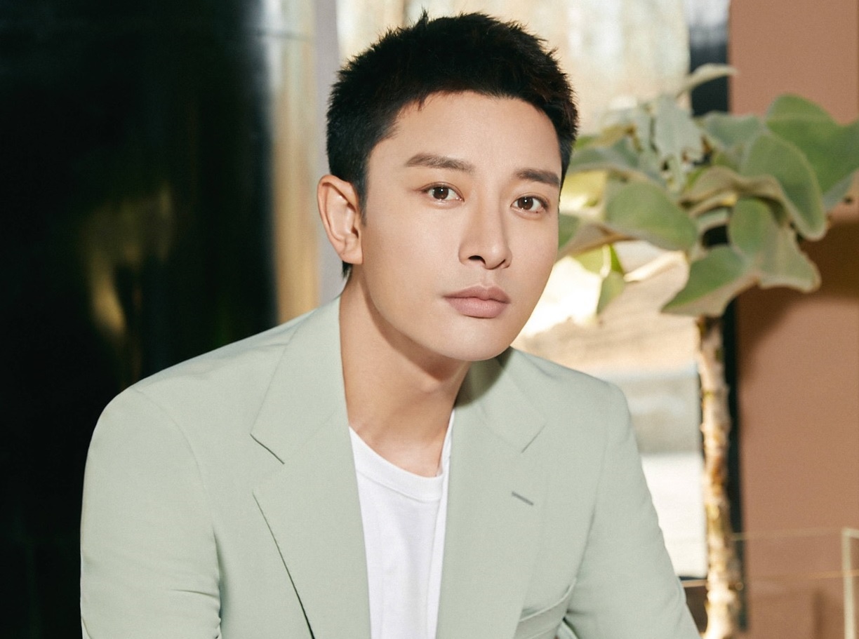 Gia Nai Luong bi mat hang chuc trieu USD vi su co livestream hinh anh