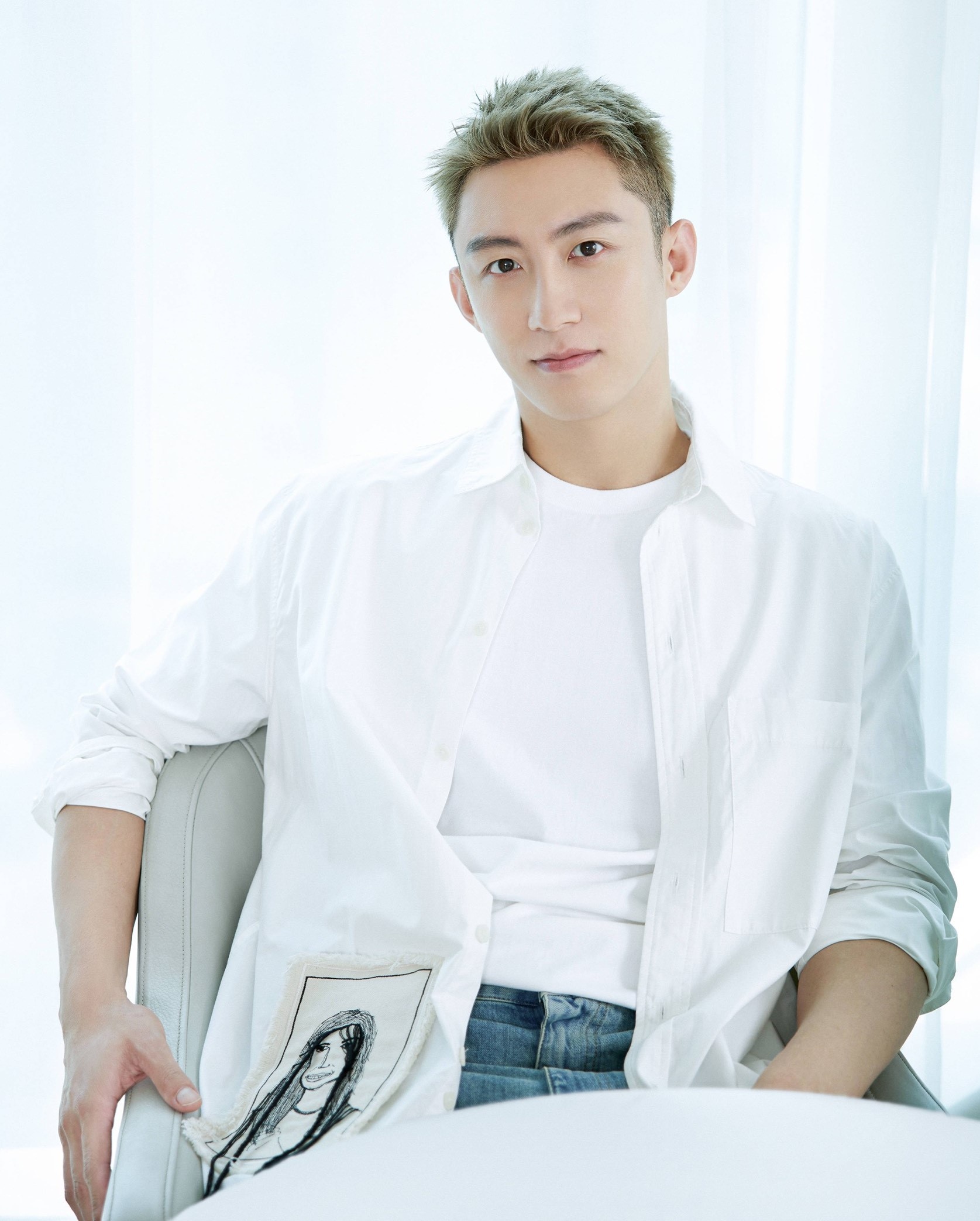 Sao Trung Quoc bi cao buoc lam trai bao anh 2