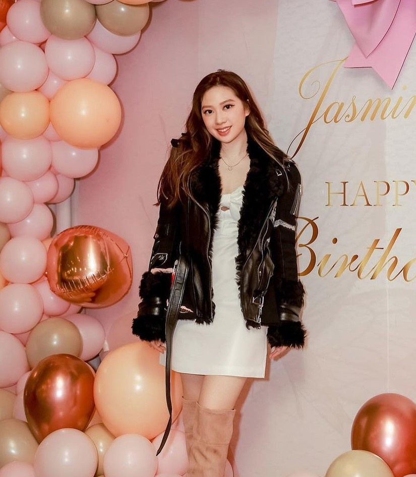 Con gai Chan Tu Dan anh 12