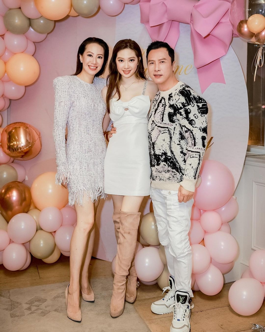 Con gai Chan Tu Dan anh 13