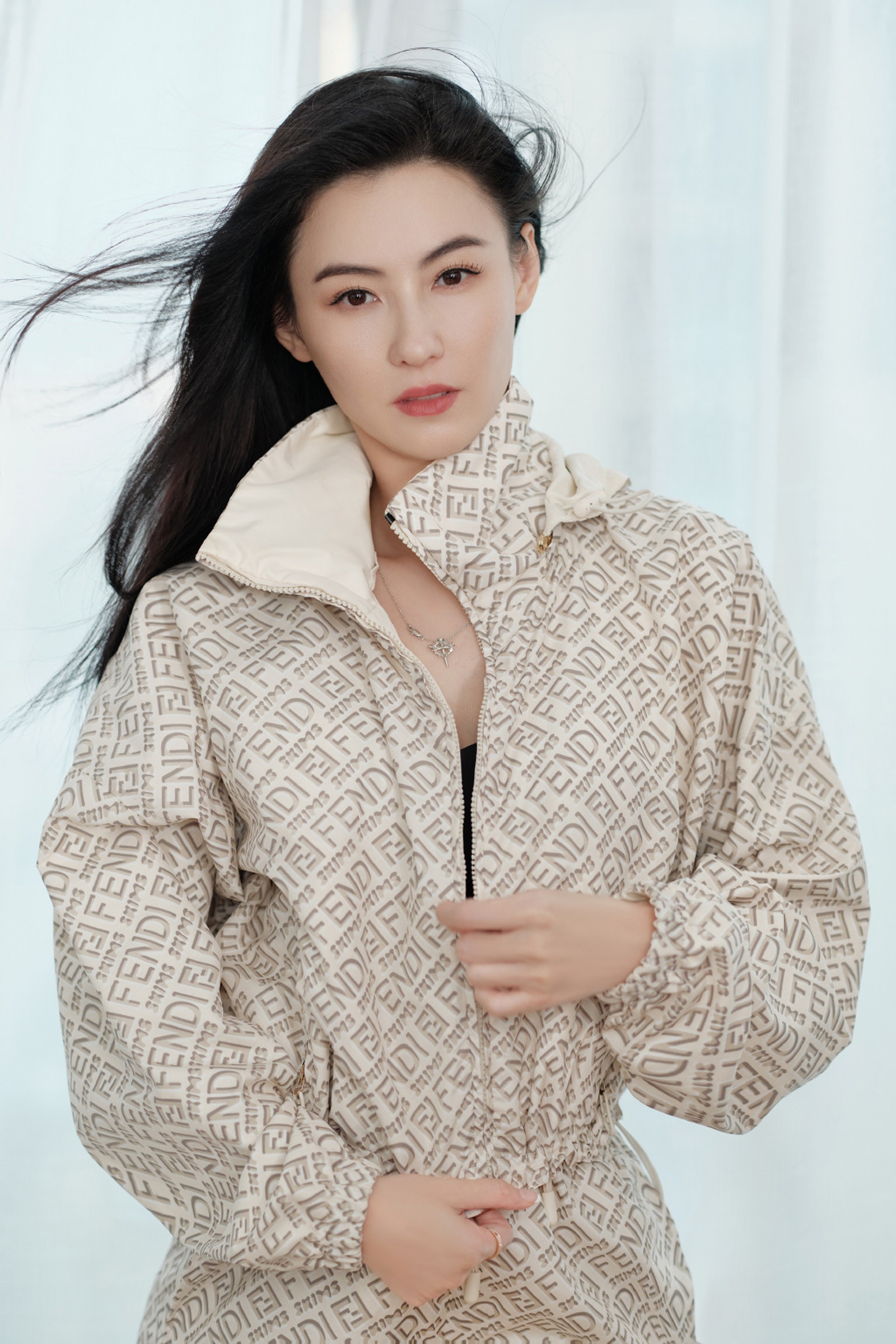 Truong Ba Chi bi kien anh 1