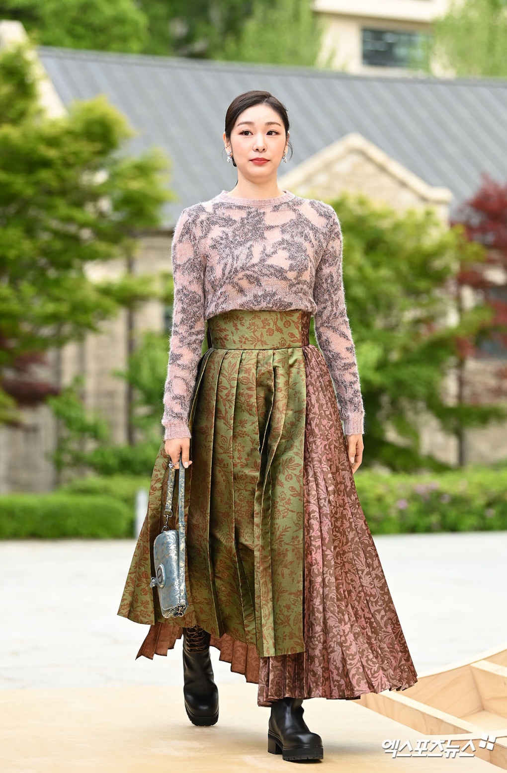 Sao Han tai su kien thoi trang anh 6