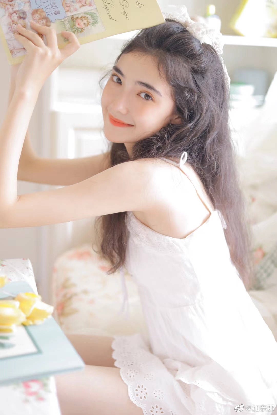 My nhan trong Mong hoa luc anh 3