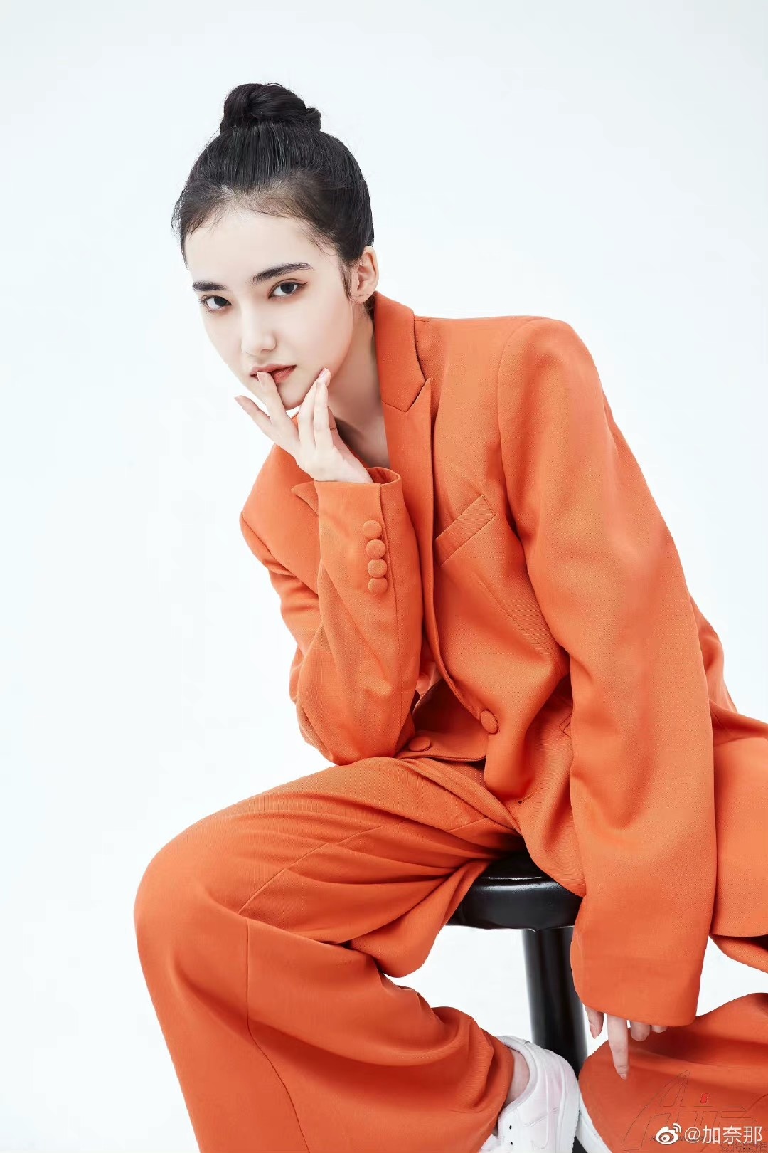 My nhan trong Mong hoa luc anh 6