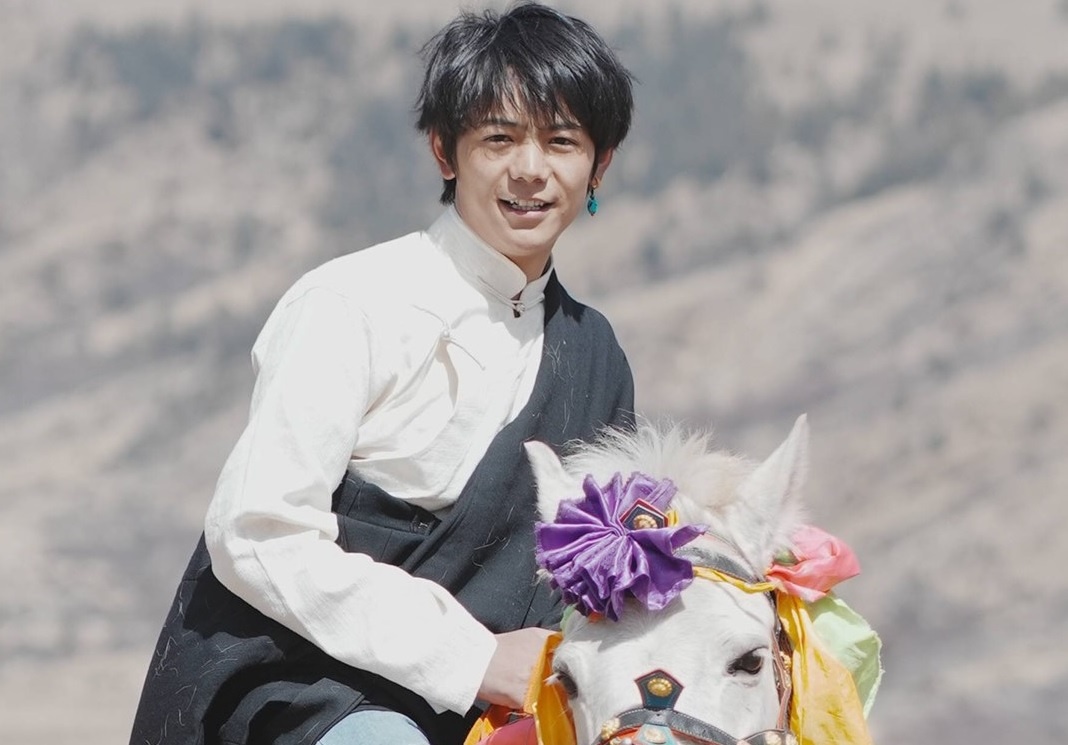 Cuoc song thay doi cua chang chan bo Dinh Chan sau 2 nam noi tieng hinh anh