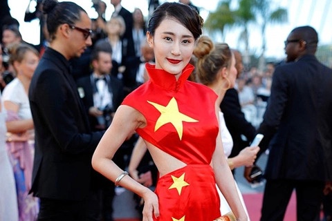 Nu dien vien Tu Dai Bao ly hon vi bi chong bao hanh hinh anh