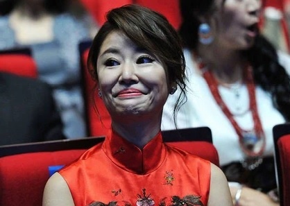 Cu soc hinh anh kem sac va noi am anh cua Lam Tam Nhu hinh anh