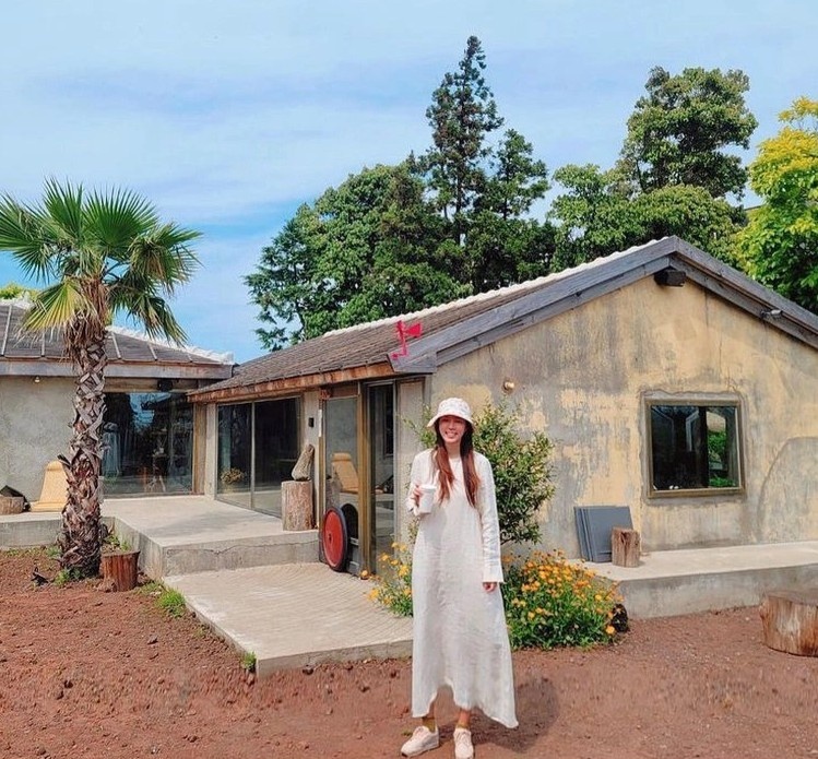 Park Han Byul sau khi chồng đi tù ảnh 1 Park Han Byul sau khi chong di tu anh 1