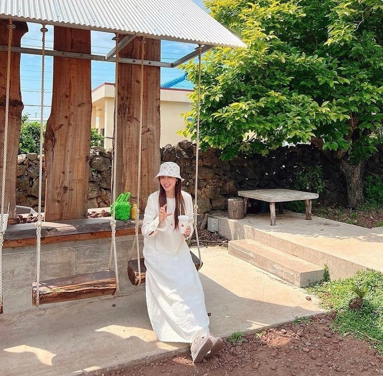 Park Han Byul sau khi chồng đi tù ảnh 2 Park Han Byul sau khi chong di tu anh 2