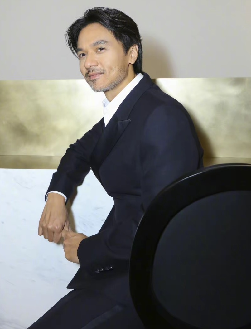 Phung Duc Luan dong phim anh 2