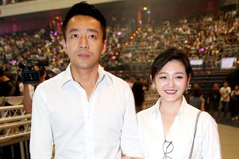 Nguyen nhan Tu Hy Vien ly hon Uong Tieu Phi hinh anh