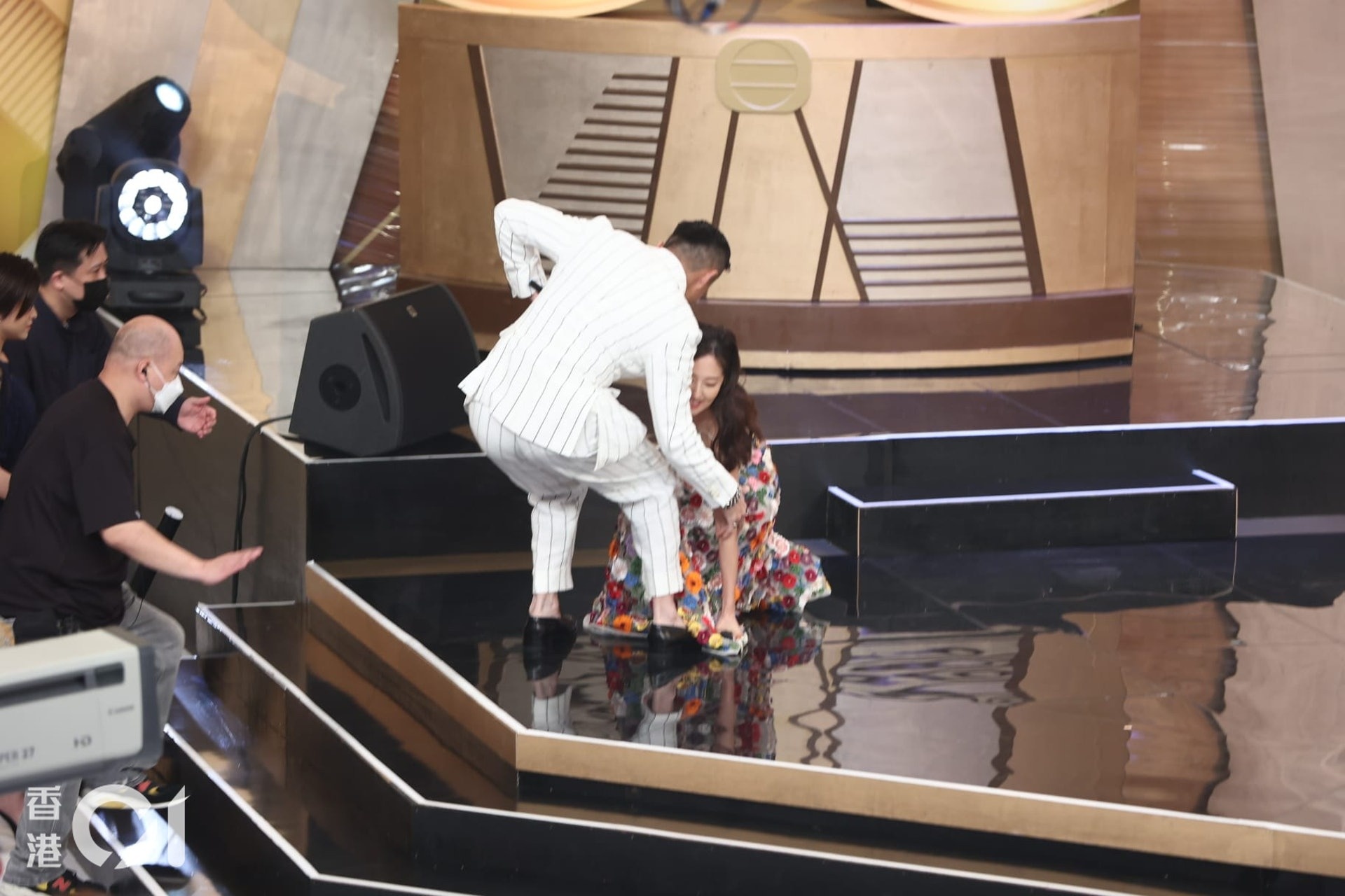 Sự kiện TVB ảnh 8 Su kien TVB anh 8