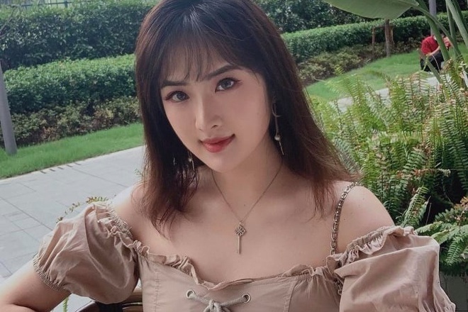 'Cong chua Huawei' bi che gieu khi doat giai o Cannes 2022 hinh anh