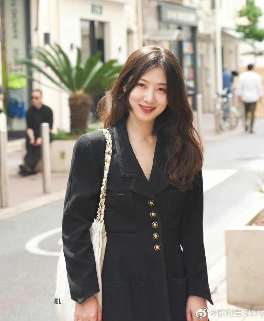 Nữ đạo diễn Trung Quốc thắng Cannes ảnh 11 Nu dao dien Trung Quoc thang Cannes anh 11