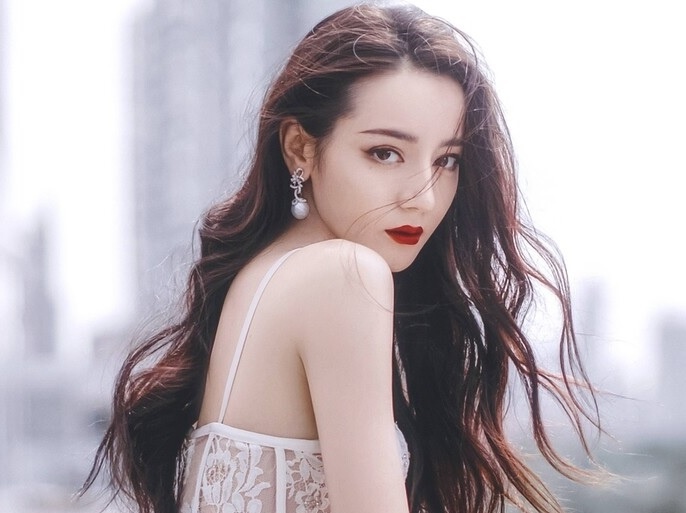 Nguoi dan ong khien Dich Le Nhiet Ba, Loc Ham dieu dung hinh anh