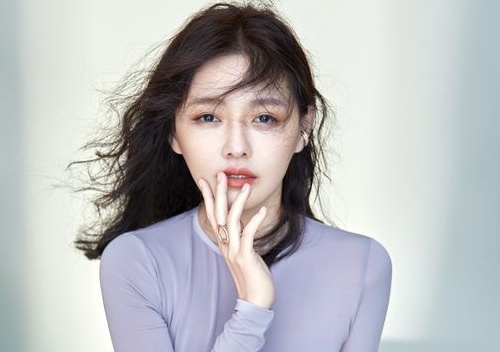 Uong Tieu Phi ngoai tinh voi 5 phu nu khi con song voi Tu Hy Vien hinh anh