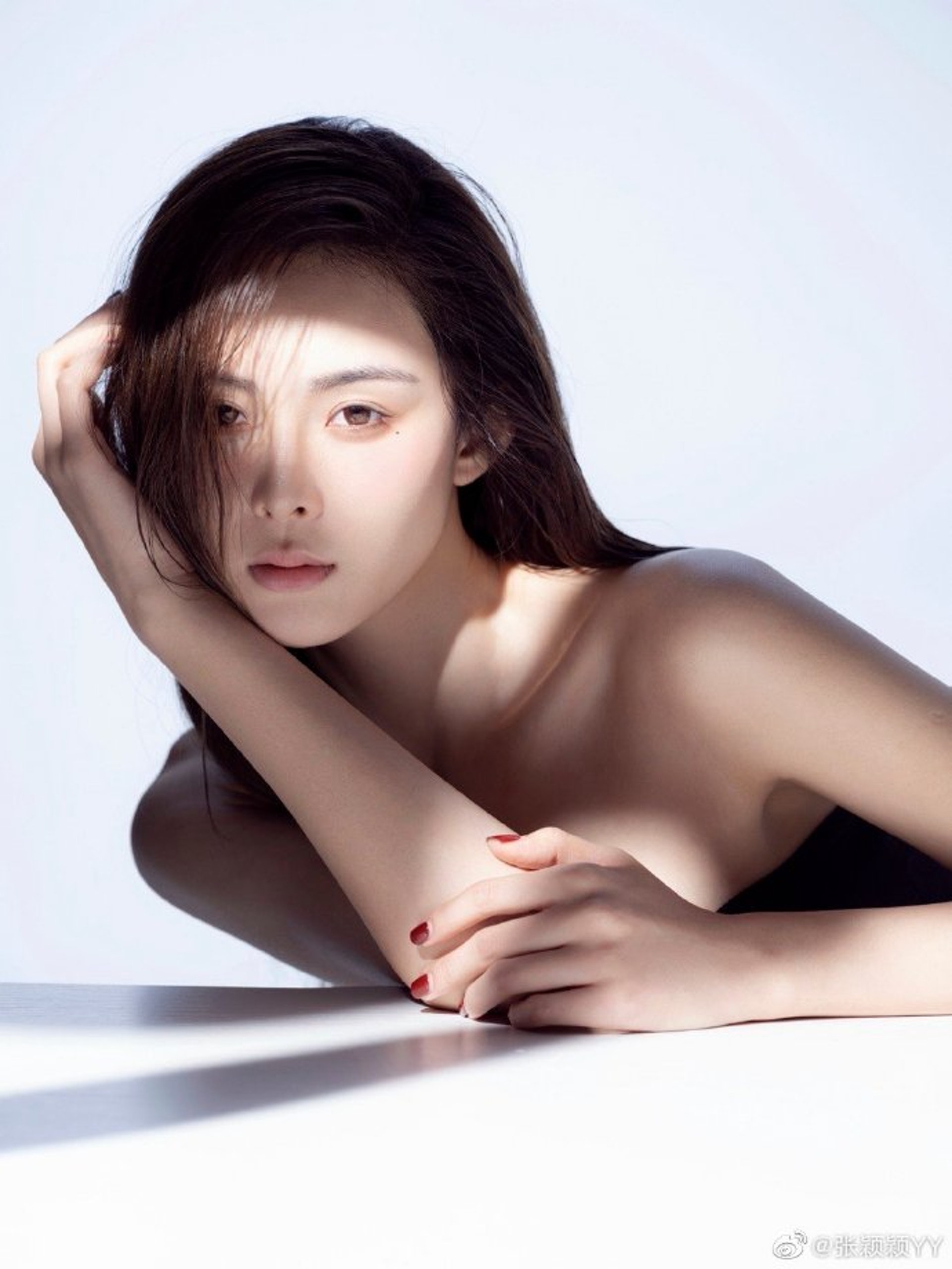 Nguoi mau Truong Dinh Dinh kien anh 2