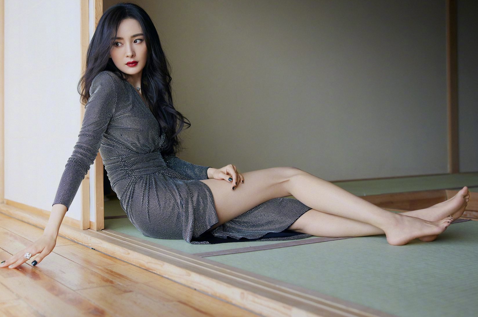 Duong Mich kiem 56 trieu USD trong 2 nam hinh anh