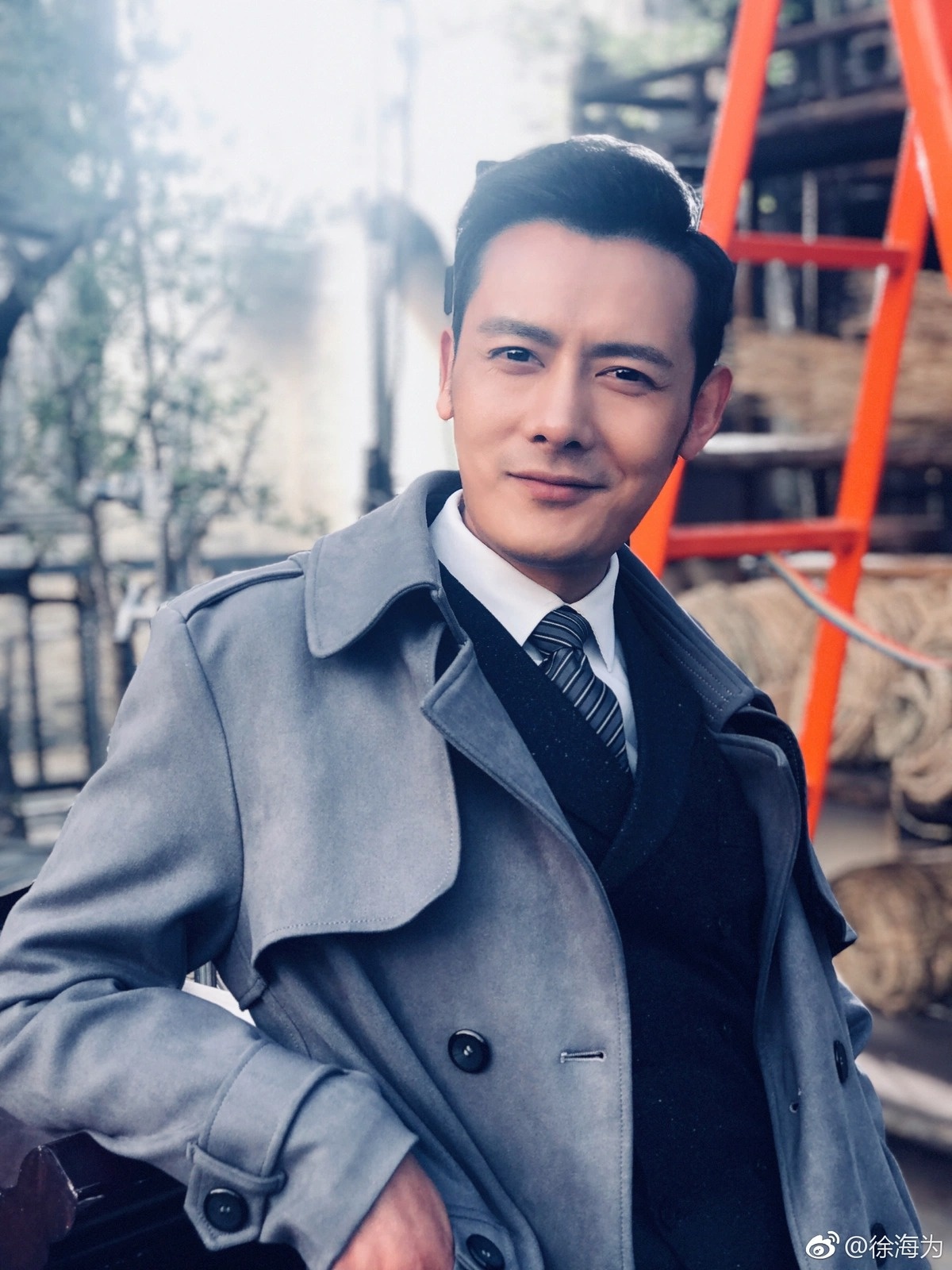 Tu Hai Vy ban hang rong anh 4