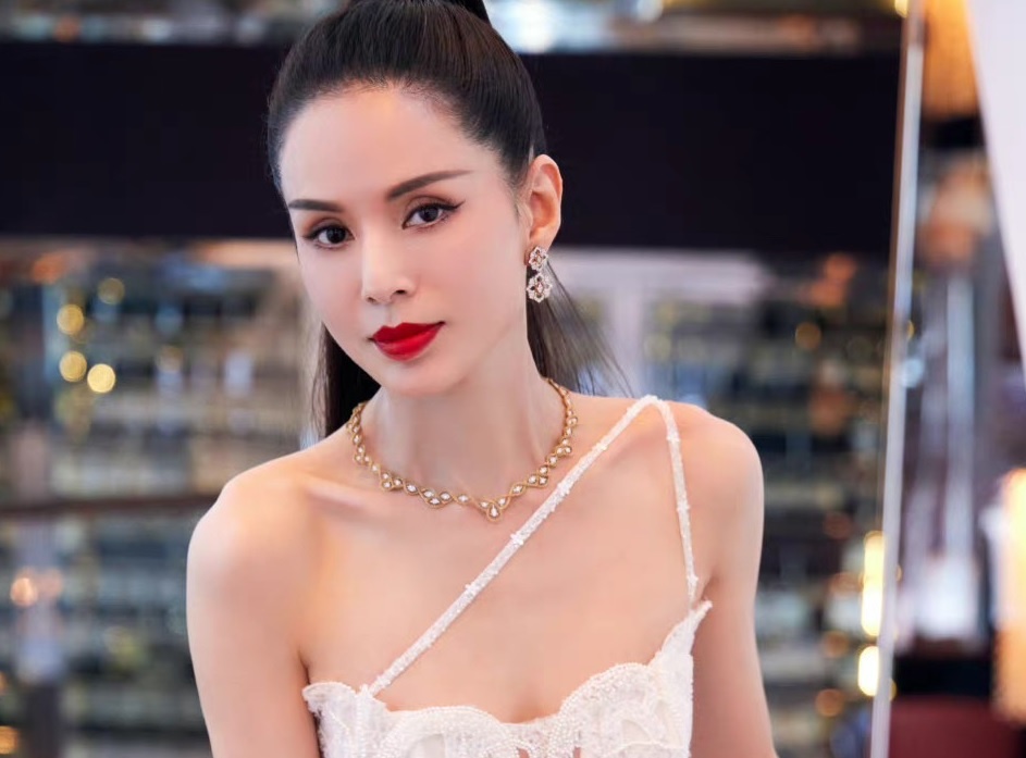 Ly Nhuoc Dong bi che kem hieu biet hinh anh